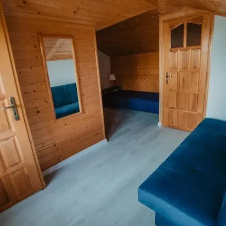 Miedzy Morzami 펜션 Kuźnica